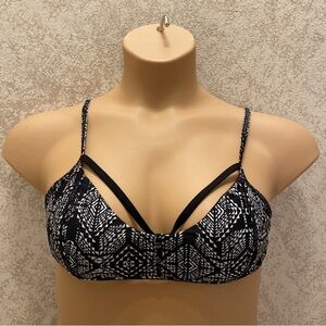 Xhilaration Black and White Geometric Bikini Top